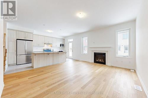 1476 Melville Bonus Crescent, Milton, ON - Indoor With Fireplace