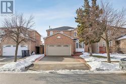 7 DUGGAN DRIVE  Brampton, ON L6Y 4K8