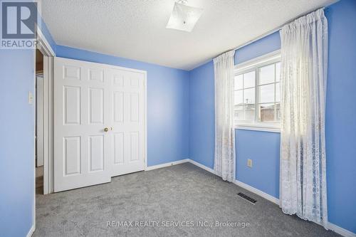 7 Duggan Drive, Brampton, ON - Indoor