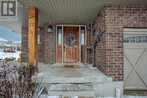 11 Green Street, Mapleton, ON - Outdoor