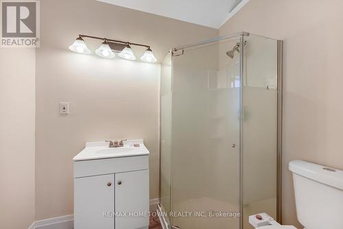 5250 Algonquin Road, Augusta, ON - Indoor Photo Showing Bathroom
