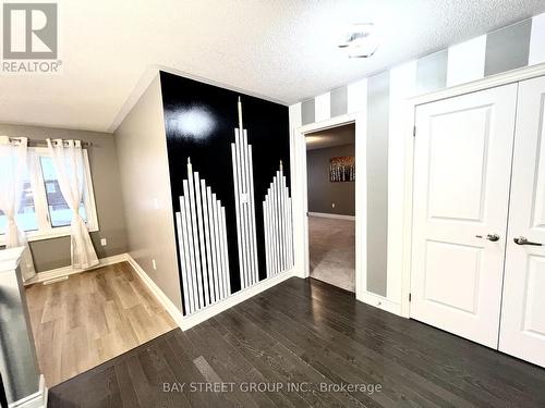 4 Middleton Drive, Wasaga Beach, ON - Indoor Photo Showing Other Room