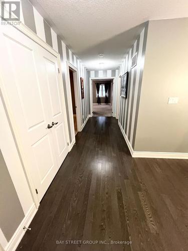 4 Middleton Drive, Wasaga Beach, ON - Indoor Photo Showing Other Room