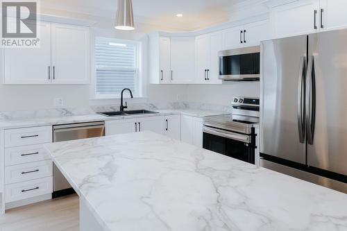 3B Temple Avenue, Appleton, NL - Indoor Photo Showing Kitchen With Stainless Steel Kitchen With Double Sink With Upgraded Kitchen