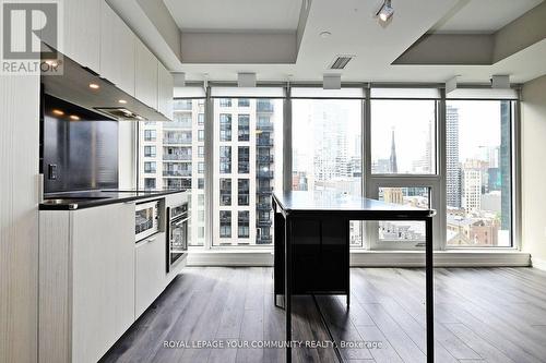 1801 - 77 Shuter Street, Toronto, ON - Indoor