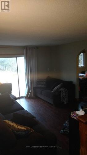 381 The Queensway Street S, Georgina, ON - Indoor