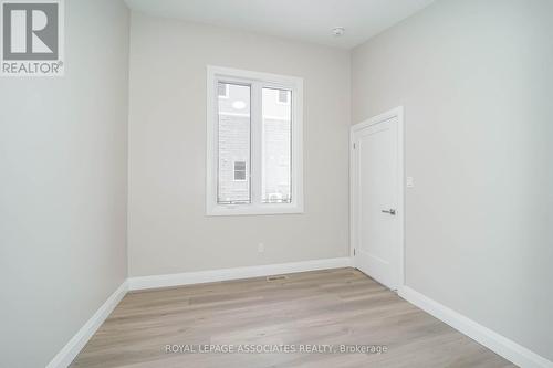 35 St George Street, Brantford, ON - Indoor Photo Showing Other Room