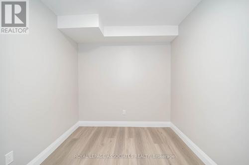 1 - 35 St George Street, Brantford, ON - Indoor Photo Showing Other Room