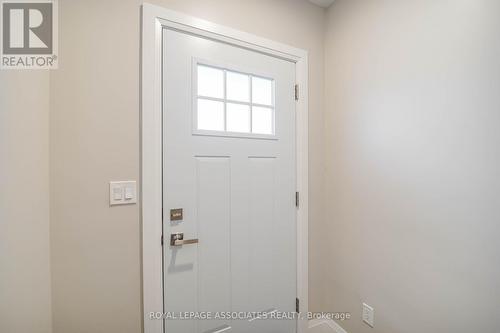 2 - 35 St George Street, Brantford, ON - Indoor Photo Showing Other Room