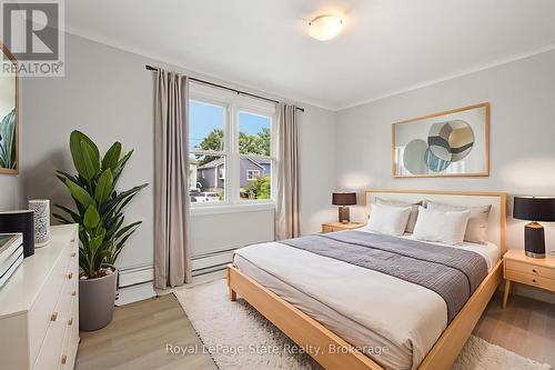 69 Hillview Road, St. Catharines (Western Hill), ON - Indoor Photo Showing Bedroom