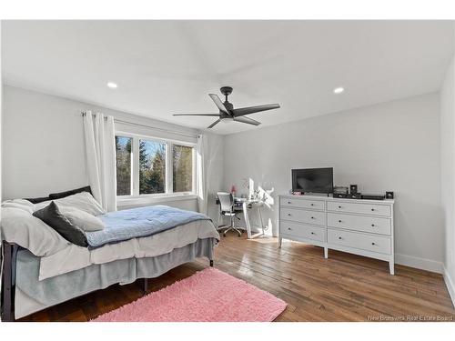 45 Iona Dr, Moncton, NB 