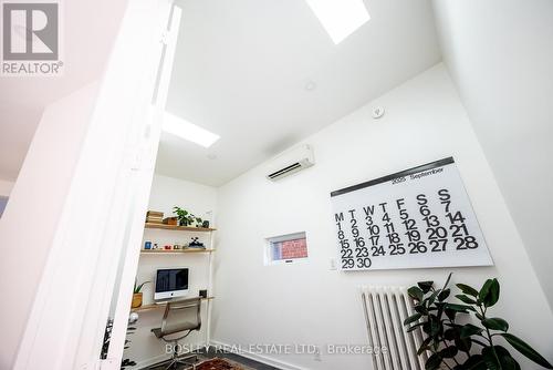 1007 Weston Road, Toronto, ON - Indoor
