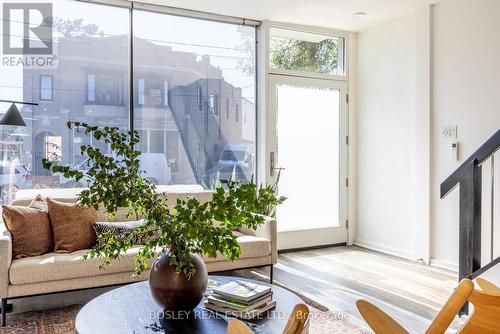 1007 Weston Road, Toronto, ON - Indoor Photo Showing Other Room