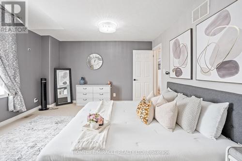 589 Sales Drive, Woodstock, ON - Indoor Photo Showing Bedroom