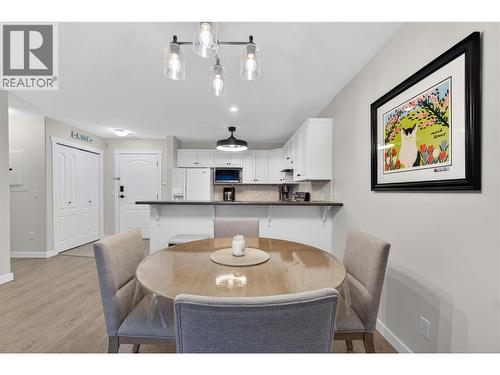 1002 Riverside Avenue Unit# 206, Sicamous, BC - Indoor Photo Showing Dining Room