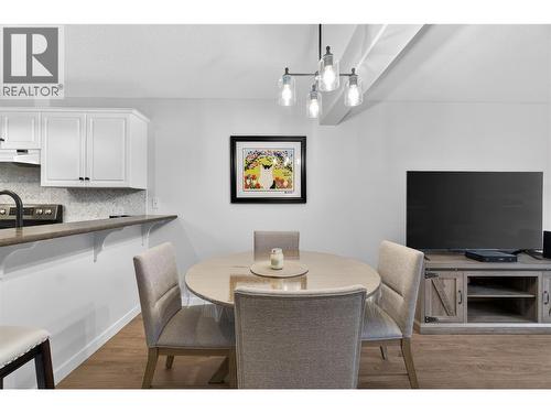 1002 Riverside Avenue Unit# 206, Sicamous, BC - Indoor Photo Showing Dining Room
