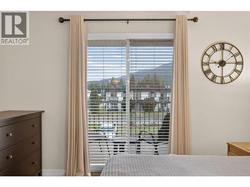 1002 Riverside Avenue Unit# 206, Sicamous, BC - Indoor Photo Showing Bedroom
