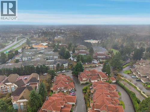 8 500 Marsett Pl, Saanich, BC - Outdoor With View