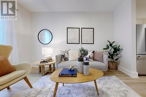 772 Richmond Street W, Toronto, ON - Indoor