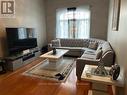 Main - 531 Reeves Way Boulevard, Whitchurch-Stouffville, ON  - Indoor Photo Showing Living Room 