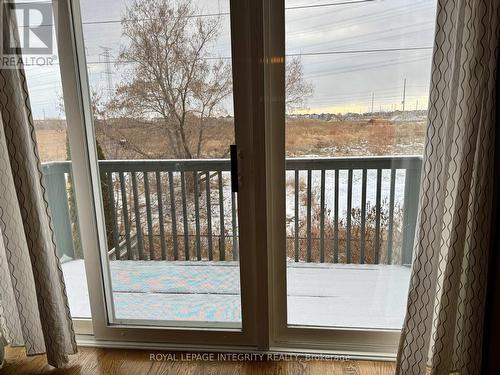 72 Castle Glen Crescent E, Ottawa, ON - Indoor Photo Showing Other Room