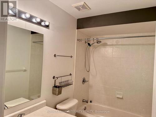 72 Castle Glen Crescent E, Ottawa, ON - Indoor Photo Showing Bathroom