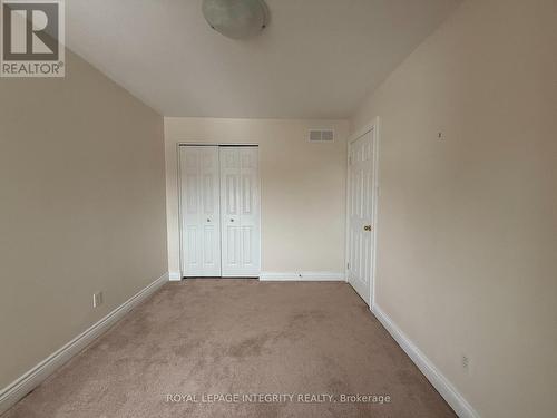 72 Castle Glen Crescent E, Ottawa, ON - Indoor Photo Showing Other Room