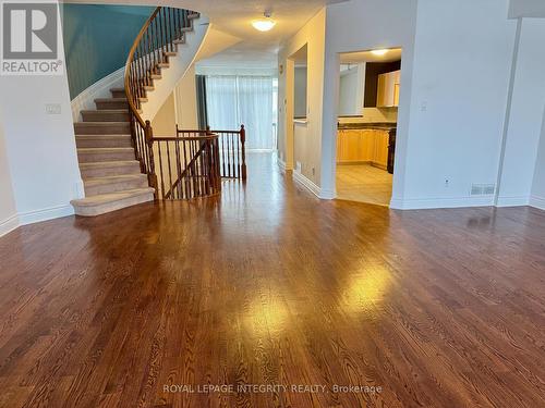 72 Castle Glen Crescent E, Ottawa, ON - Indoor Photo Showing Other Room