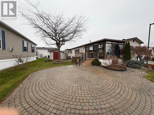 327 - 3033 TOWNLINE ROAD S  Fort Erie (Black Creek), ON L0S 1S1