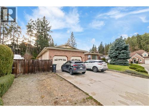 624 Cassiar Crescent, Kelowna, BC - Outdoor