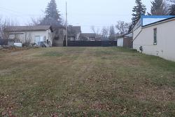 4923 50 Street Holden, AB T0B 2C0