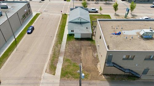 5002  50 Avenue, Gibbons, AB 