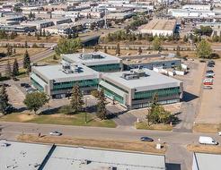 4253 4253, 9622  42 Avenue NW  Edmonton, AB T6E 5Y4