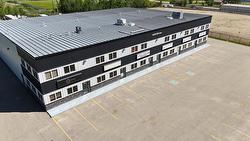 B20 6426  50 Avenue  Drayton Valley, AB T7A 0C1