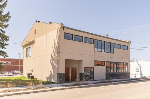 5001  51 Avenue, Wetaskiwin, AB 