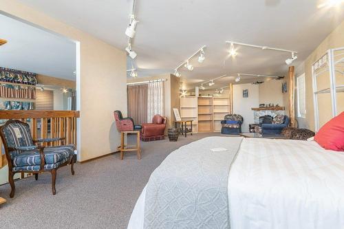 5001  51 Avenue, Wetaskiwin, AB 