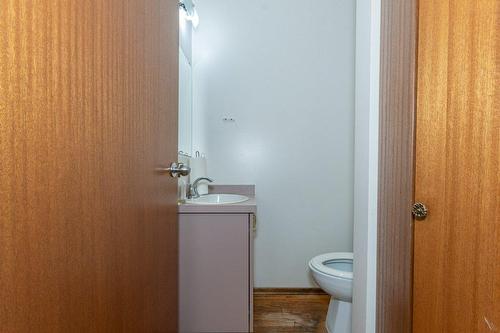 5001  51 Avenue, Wetaskiwin, AB 