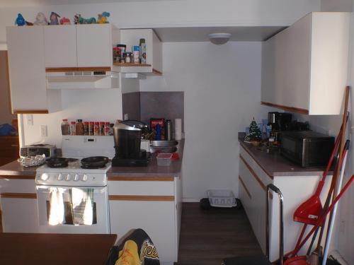 5135  52 Avenue, Barrhead, AB - Indoor Photo Showing Kitchen