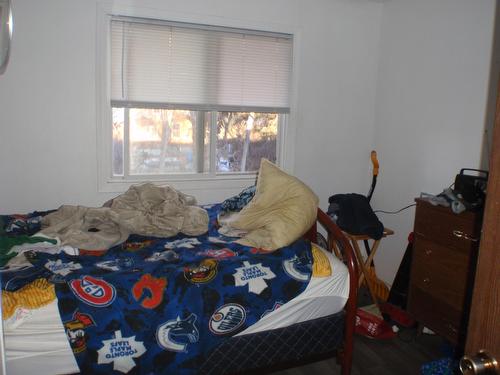 5135  52 Avenue, Barrhead, AB - Indoor Photo Showing Bedroom