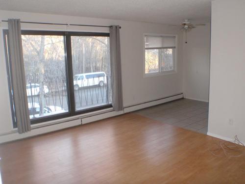 5135  52 Avenue, Barrhead, AB - Indoor Photo Showing Other Room