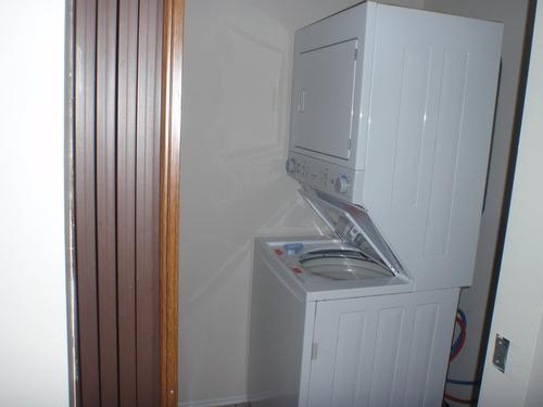 5135  52 Avenue, Barrhead, AB - Indoor Photo Showing Laundry Room