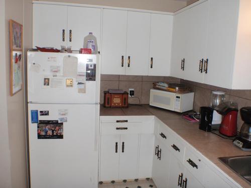 5135  52 Avenue, Barrhead, AB - Indoor Photo Showing Kitchen