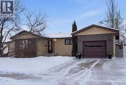 439 Manning LANE  Saskatoon, SK S7L 6J7