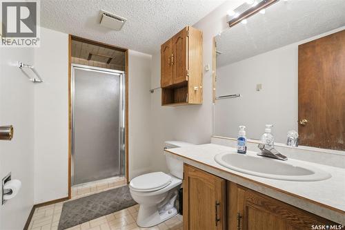 439 Manning Lane, Saskatoon, SK - Indoor Photo Showing Bathroom