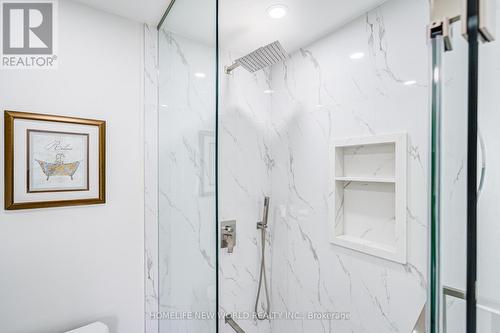 29 Puma Drive, Toronto, ON - Indoor Photo Showing Bathroom