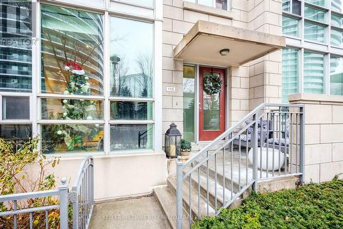 Th-115 - 90 Absolute Avenue, Mississauga, ON - Outdoor