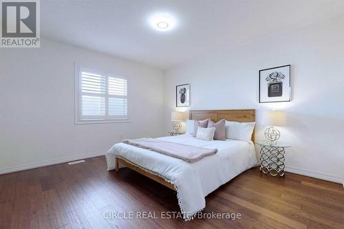 1368 Connaught Terrace, Milton, ON - Indoor Photo Showing Bedroom
