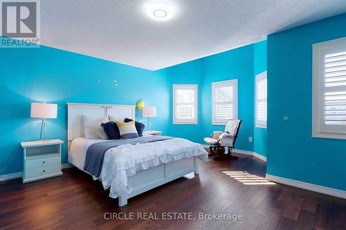 1368 Connaught Terrace, Milton, ON - Indoor Photo Showing Bedroom