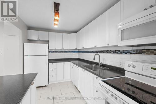 2001 - 665 Bathgate Drive, Ottawa, ON - Indoor Photo Showing Kitchen