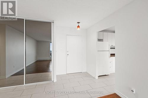 2001 - 665 Bathgate Drive, Ottawa, ON - Indoor Photo Showing Other Room